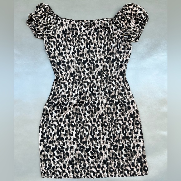 Red Carter Nora Leopard Dress - Picture 4 of 5